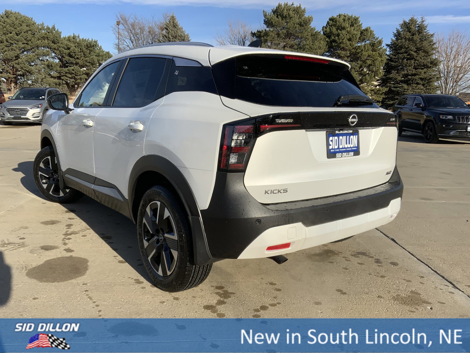 New 2026 Nissan Kicks SV w/ SV Premium Package image 3