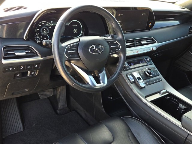 Used 2021 Hyundai Palisade Calligraphy image 16