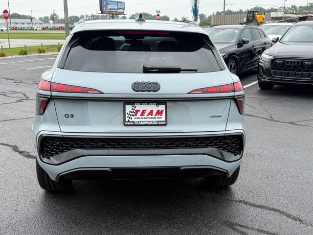 New 2026 Audi Q3 quattro 2.0T AWD/4WD image 4