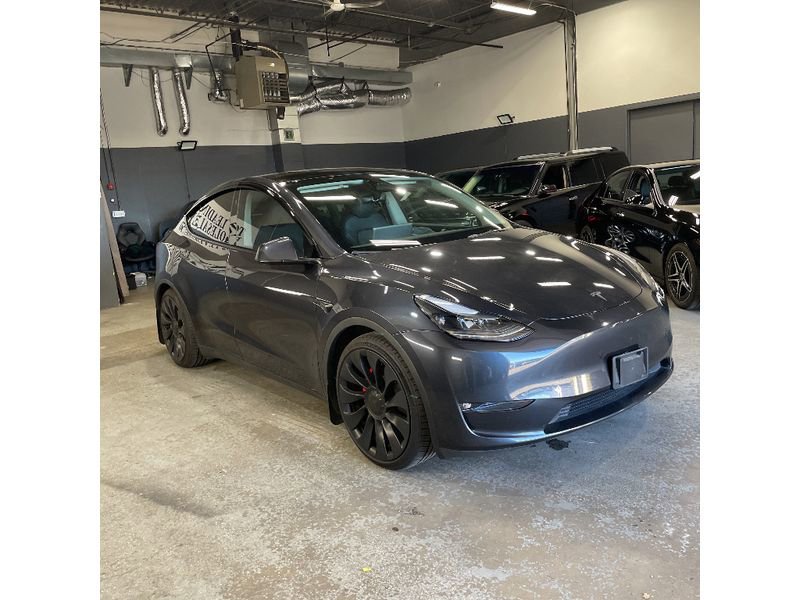 Used 2024 Tesla Model Y Performance image 4