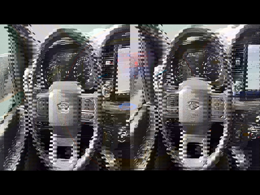 Used 2021 Ford F150 XLT w/ Equipment Group 302A High image 17