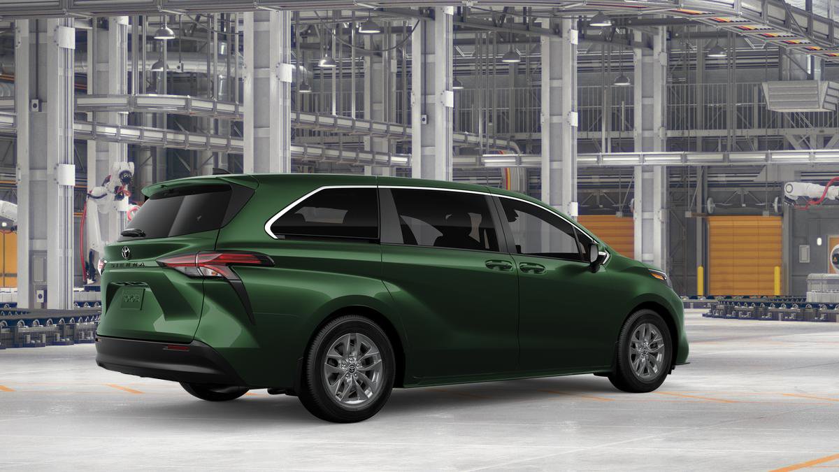 New 2026 Toyota Sienna LE image 10