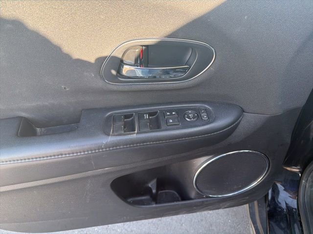 Used 2022 Honda HR-V EX image 14