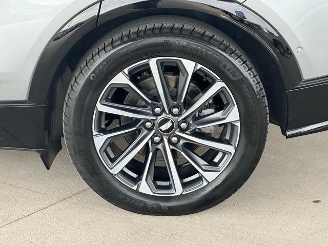 Used 2024 Cadillac Lyriq Sport w/ LPO, Floor Liner Package AWD/4WD image 14