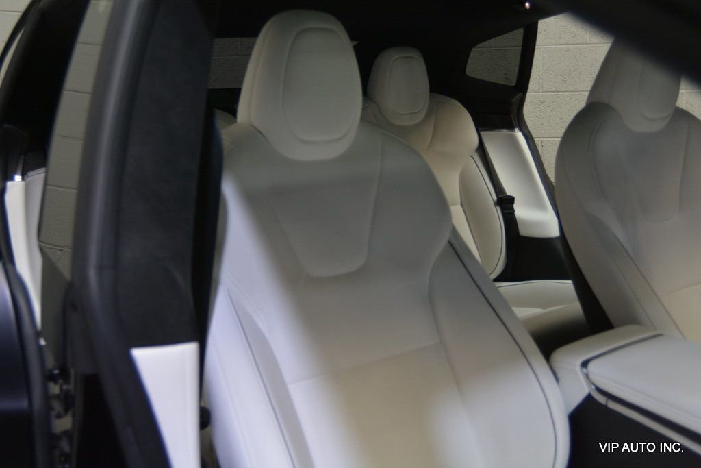 Used 2021 Tesla Model S Plaid AWD/4WD image 14