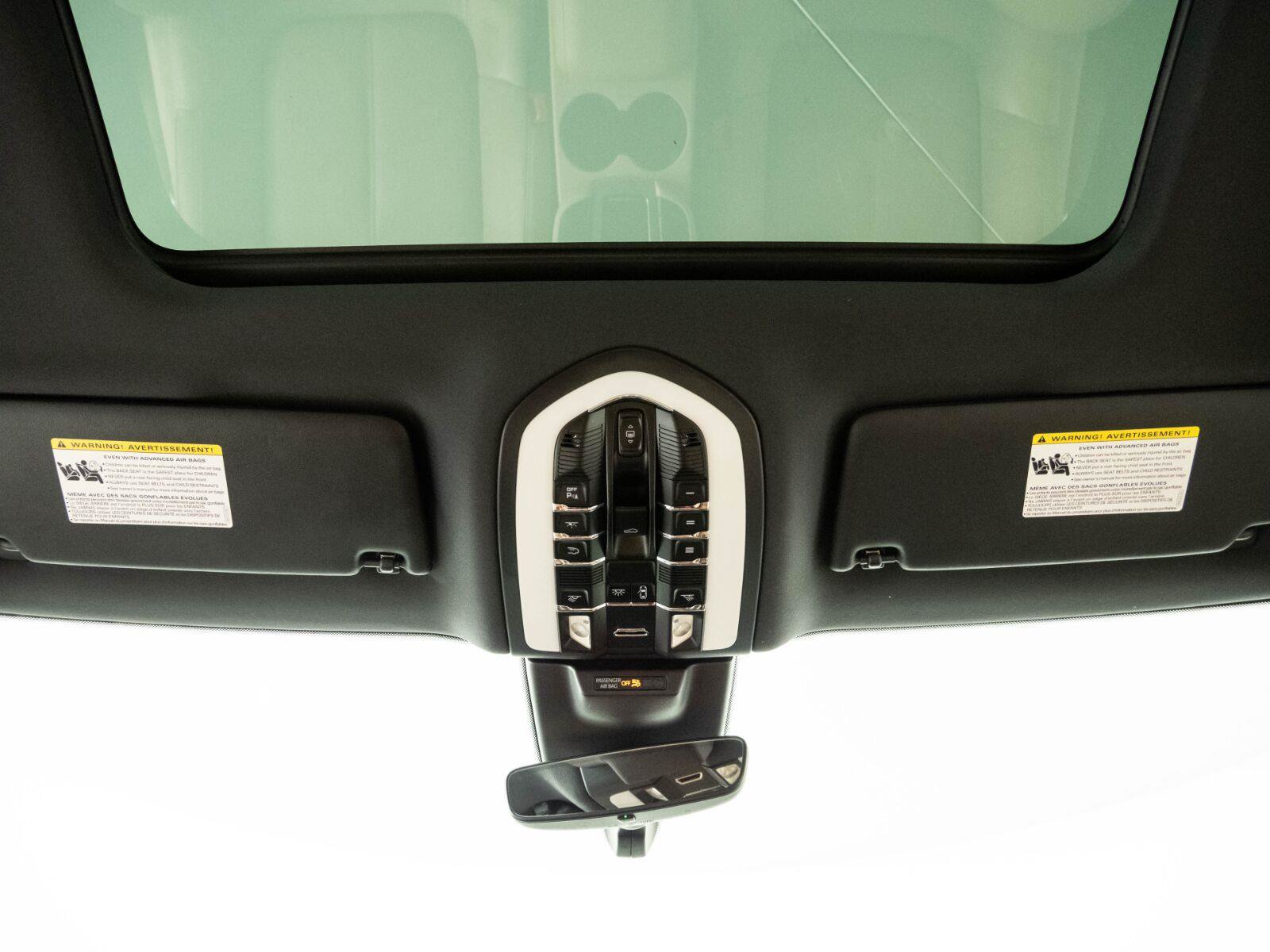 Used 2019 Porsche Macan AWD/4WD image 19