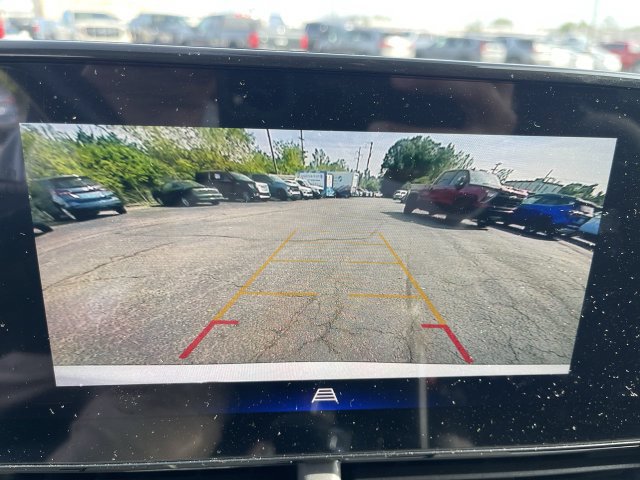 New 2026 Chevrolet Trax RS w/ Sunroof Package FWD image 17