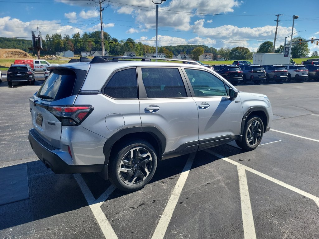 New 2026 Subaru Forester Premium AWD/4WD image 4