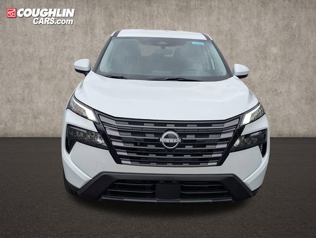 New 2026 Nissan Rogue SV w/ Cold Weather Package AWD/4WD image 2