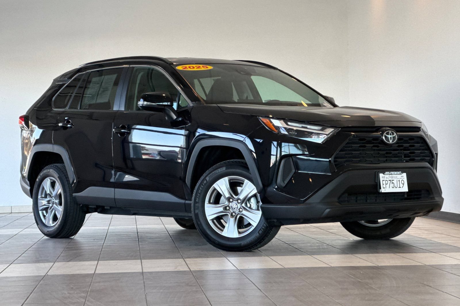 Certified 2025 Toyota RAV4 XLE FWD image 2