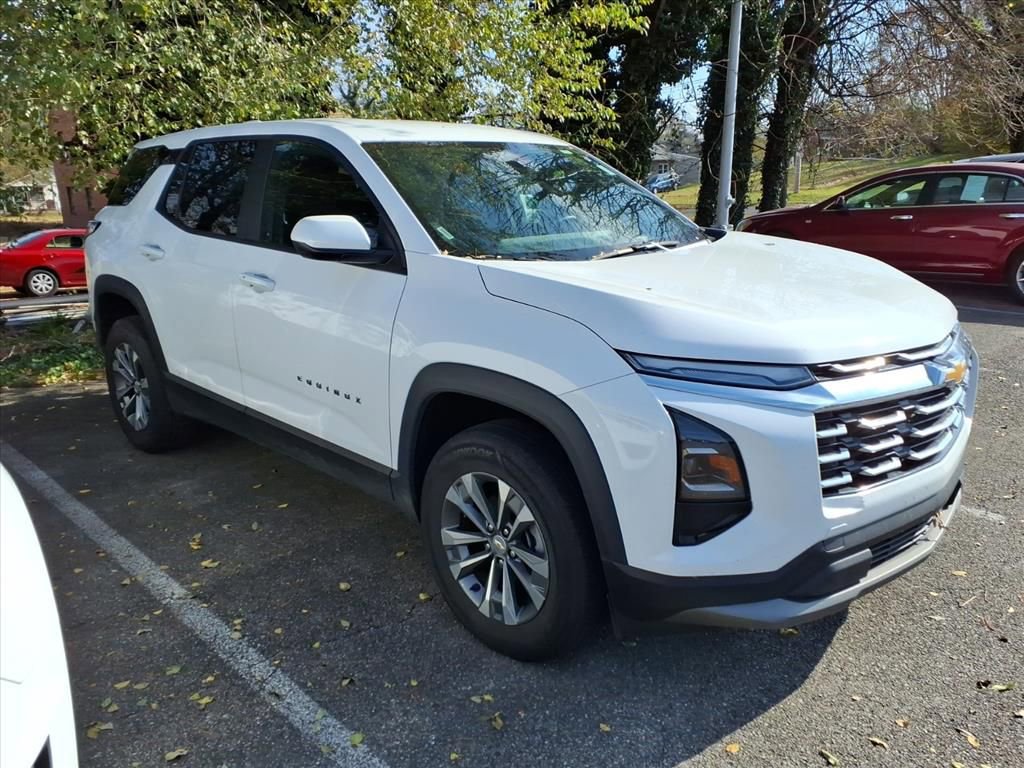 Used 2025 Chevrolet Equinox LT