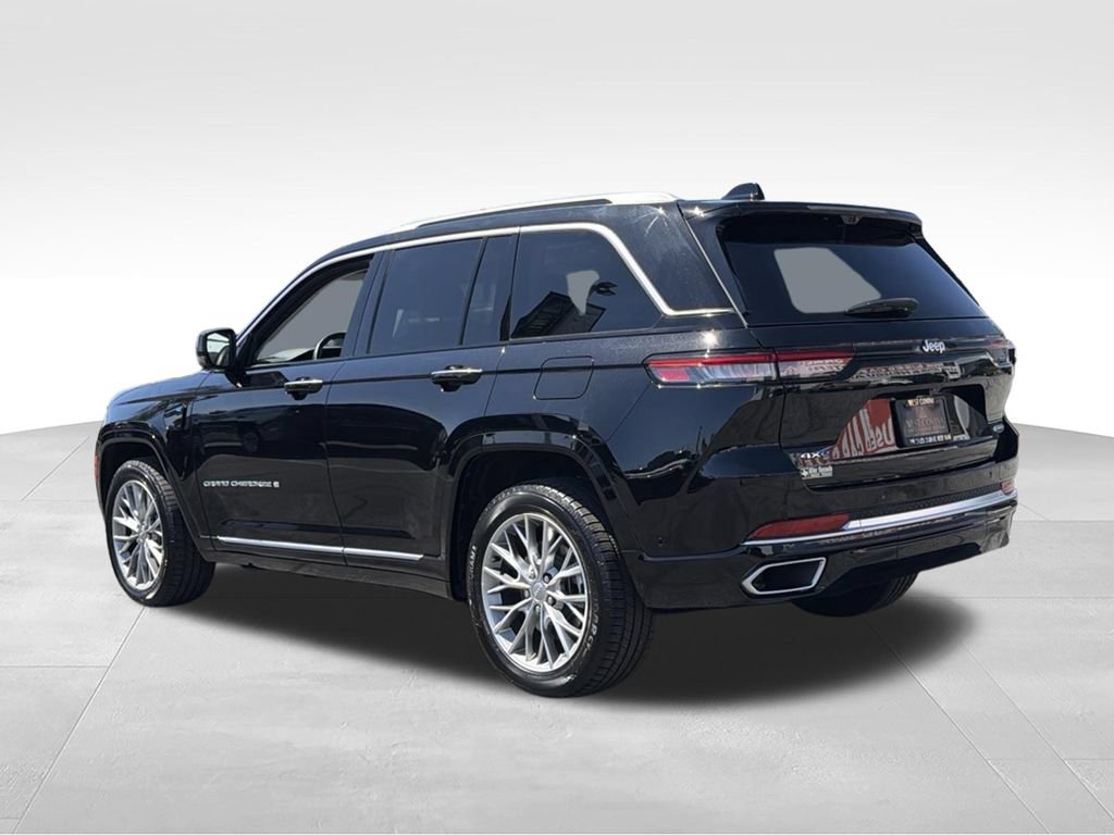 Used 2022 Jeep Grand Cherokee Summit w/ Advanced Protech Group IV AWD/4WD image 7