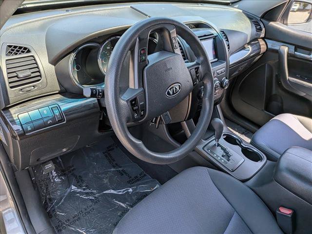 Used 2013 Kia Sorento LX AWD/4WD image 10