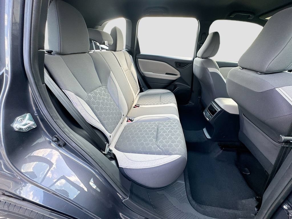 Certified 2025 Subaru Forester AWD/4WD image 33