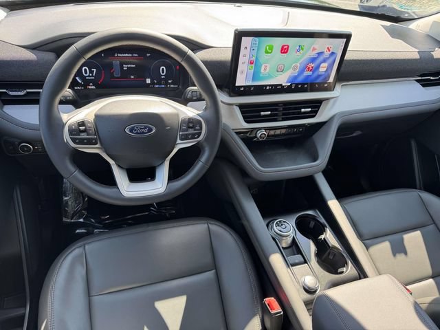 Used 2026 Ford Explorer Active w/ Active Comfort Package AWD/4WD image 19