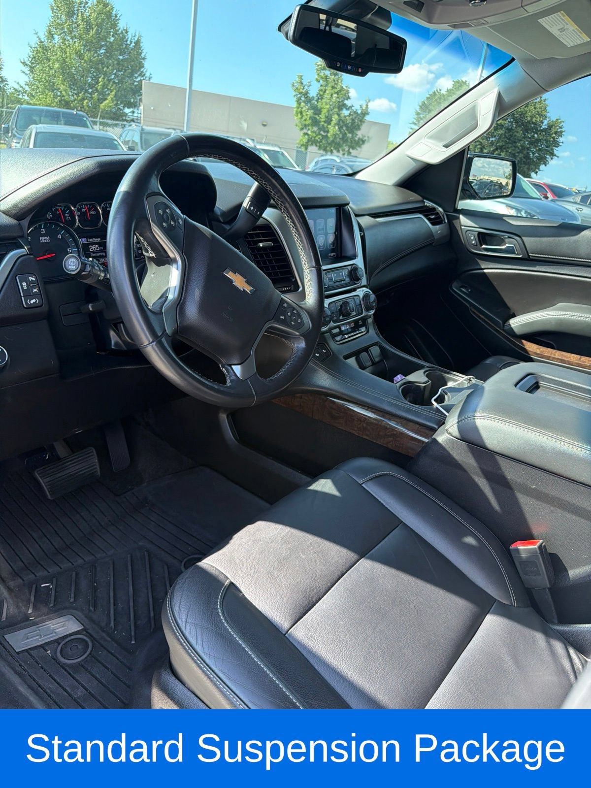 Used 2018 Chevrolet Suburban LT AWD/4WD image 7