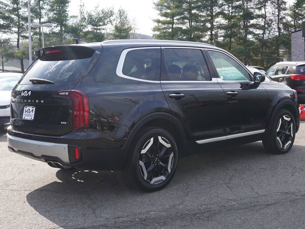 Used 2024 Kia Telluride S w/ S Sunroof Package image 11