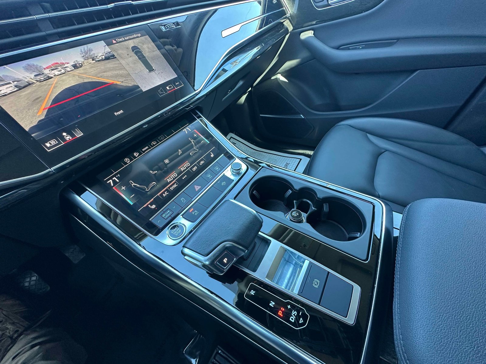 Used 2022 Audi Q7 Premium Plus image 14