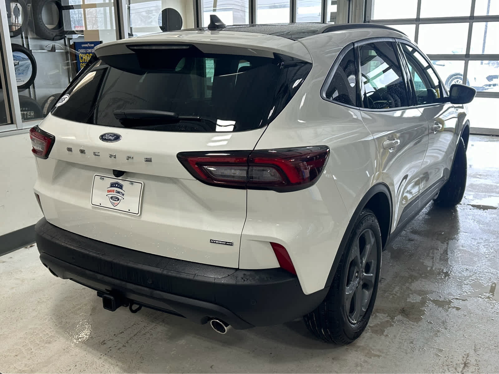 New 2025 Ford Escape ST-Line Elite w/ Tech Pack #1 image 8