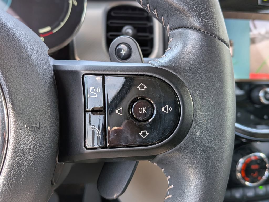 Used 2023 MINI Cooper S w/ Signature Upholstery Package image 18