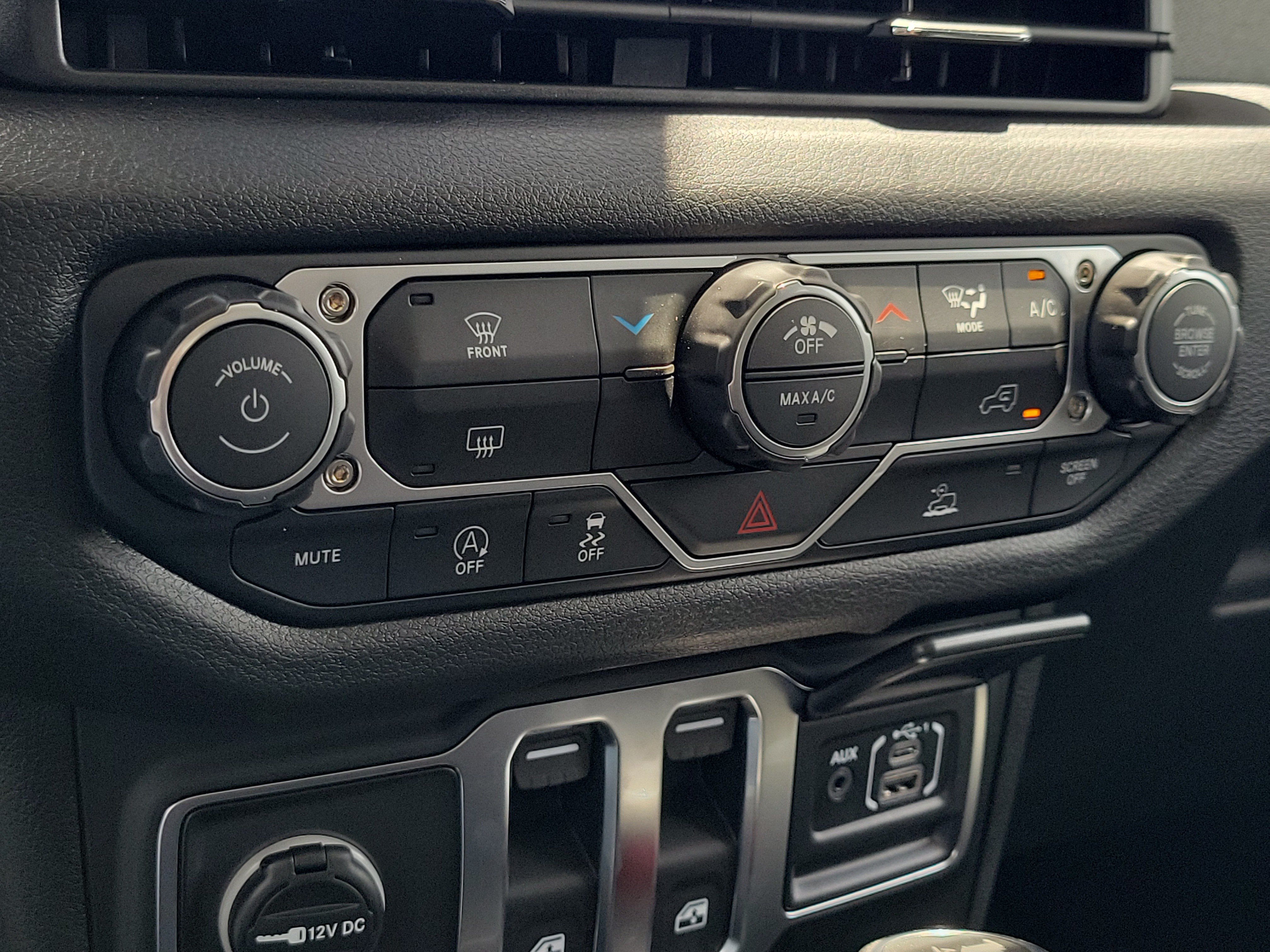 New 2026 Jeep Wrangler Sport AWD/4WD image 24