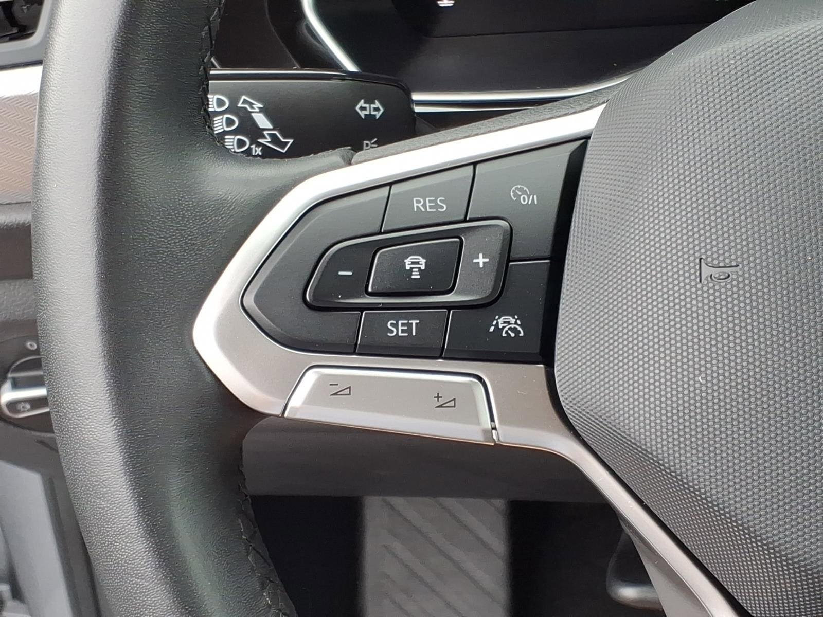 Used 2024 Volkswagen Jetta S image 25