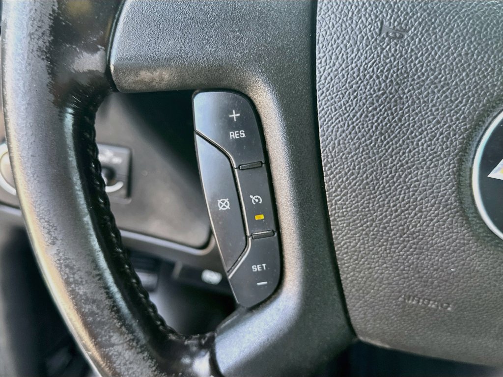Used 2023 Chevrolet Express 3500 w/ Power Convenience Package RWD image 21