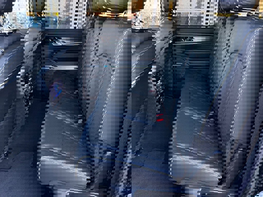 Used 2023 Jeep Grand Wagoneer Series II image 25