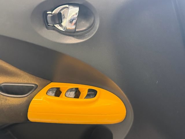 Used 2016 Nissan Juke SV FWD image 22