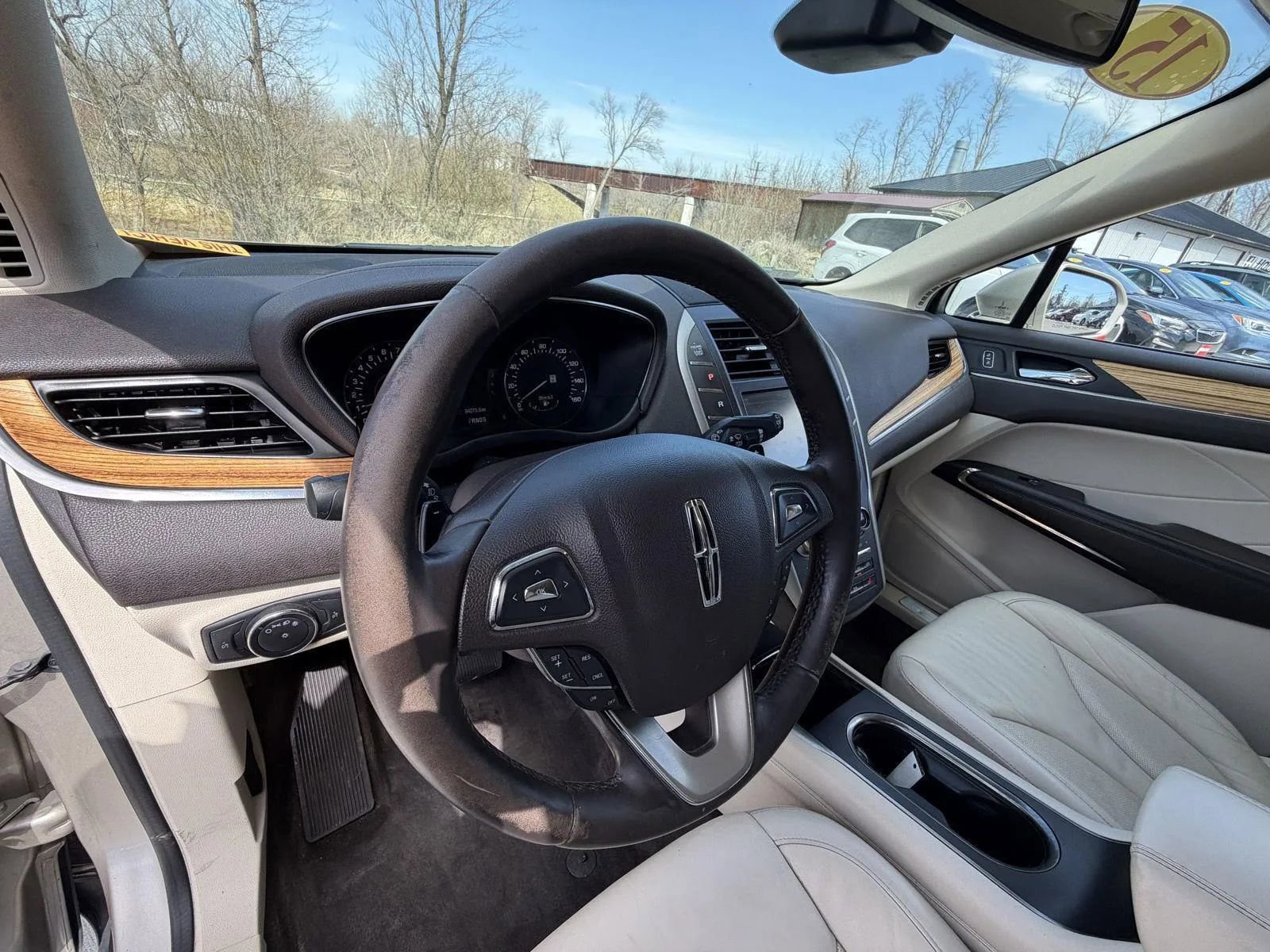 Used 2015 Lincoln MKC AWD w/ Equipment Group 101A Select image 11