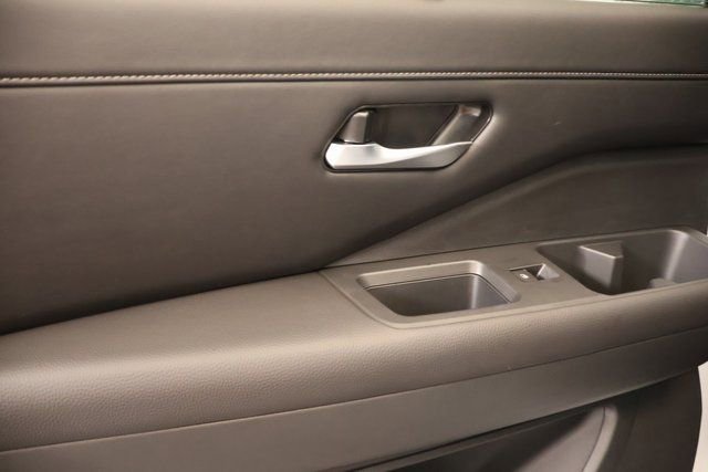 New 2025 Nissan Pathfinder SL image 26