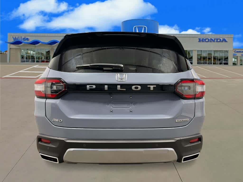New 2026 Honda Pilot Touring image 4