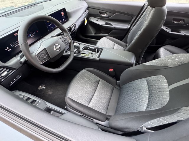 New 2026 Nissan Sentra SV w/ SV Convenience Package FWD image 25