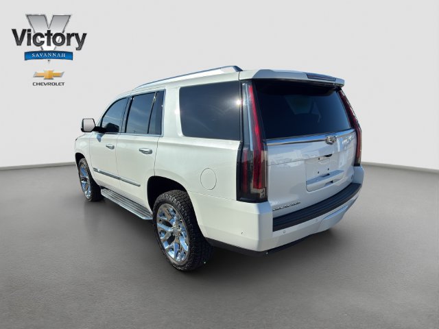 Certified 2020 Cadillac Escalade Luxury AWD/4WD image 5