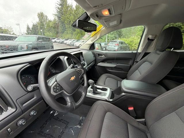 Used 2022 Chevrolet Colorado LT w/ Safety Package AWD/4WD image 11