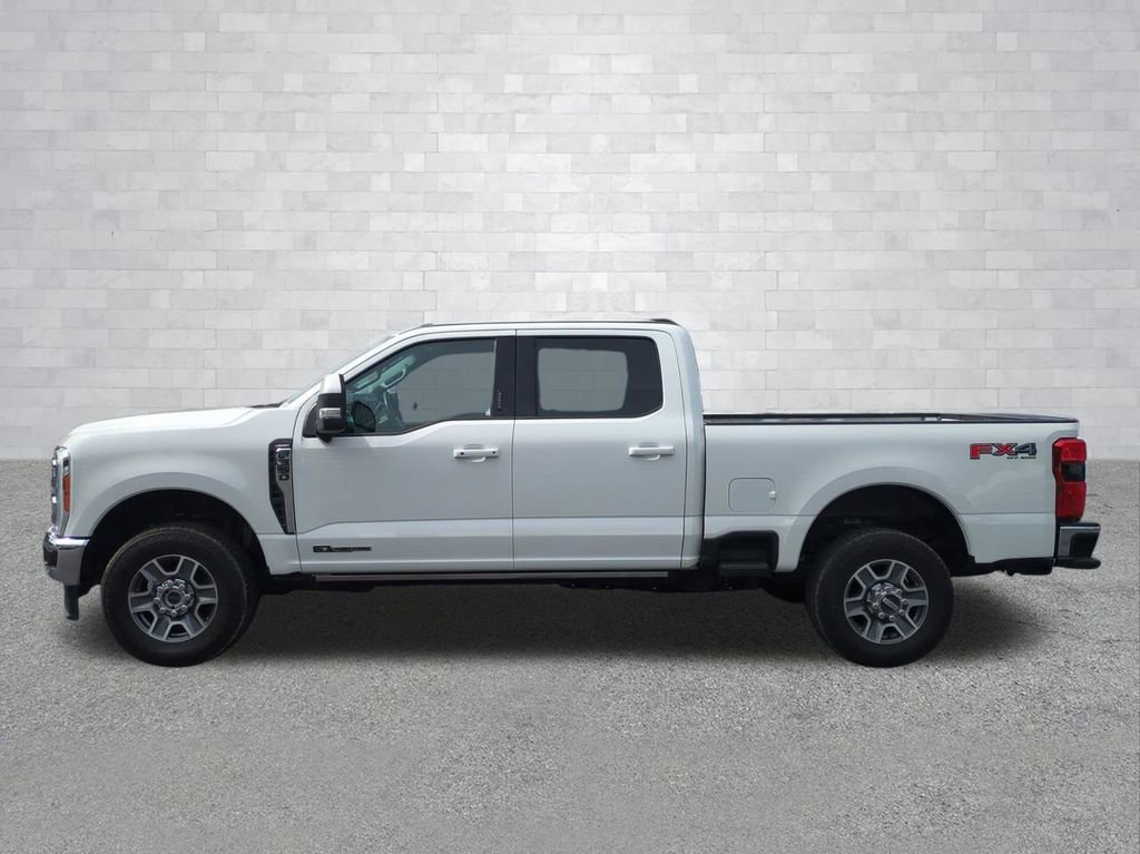 Used 2023 Ford F350 Lariat w/ Lariat Ultimate Package AWD/4WD image 9
