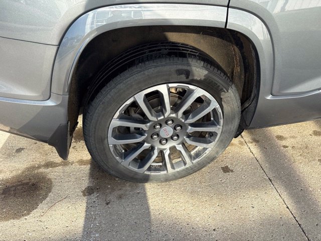 Used 2021 GMC Acadia Denali w/ Denali Ultimate Package AWD/4WD image 7