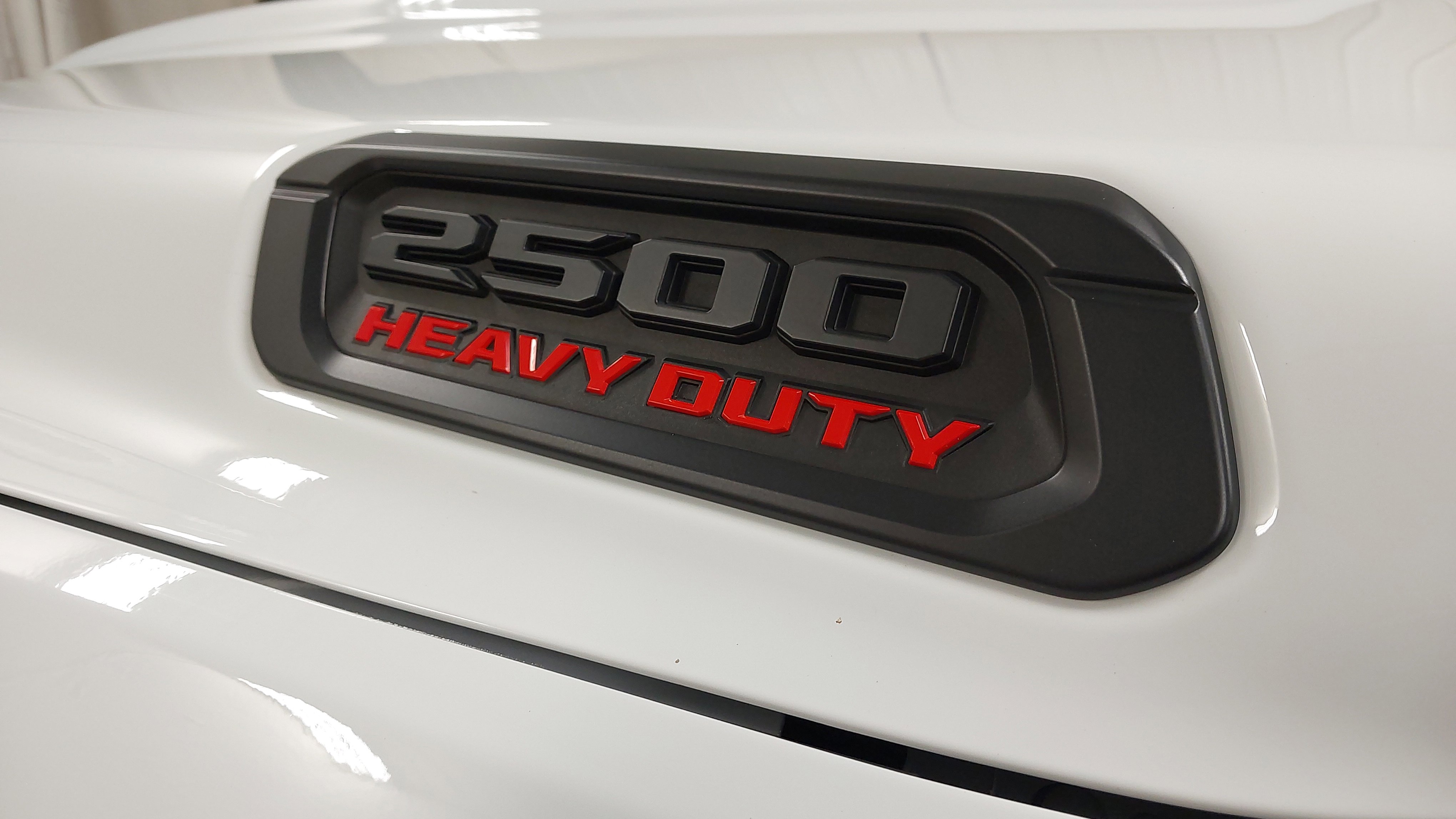 Used 2024 RAM 2500 Big Horn w/ Night Edition AWD/4WD image 17