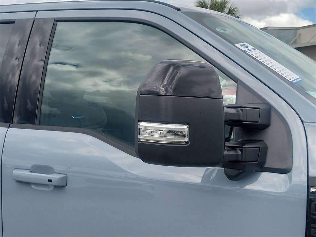 New 2026 Ford F350 4x4 Crew Cab Super Duty image 6