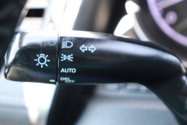 Used 2021 Toyota Camry SE w/ Carpet Mat Package (TMS) FWD image 22