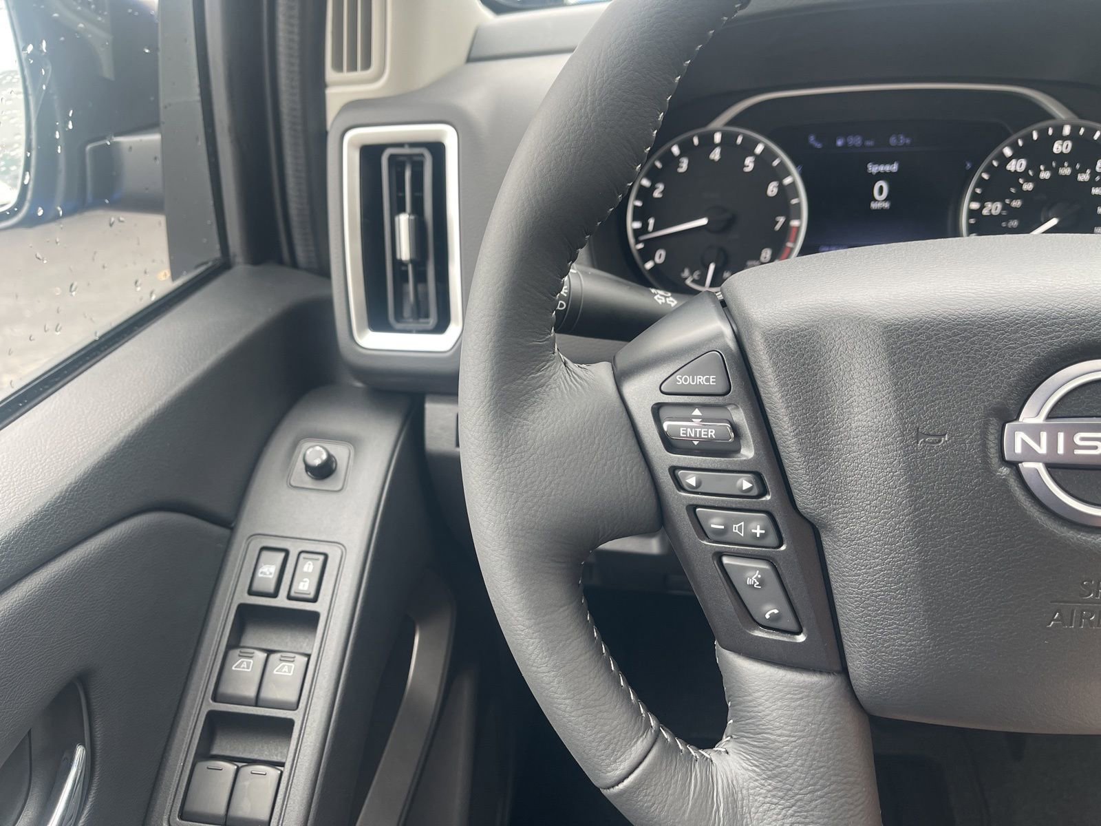 New 2026 Nissan Frontier SV w/ SV Convenience Package image 33