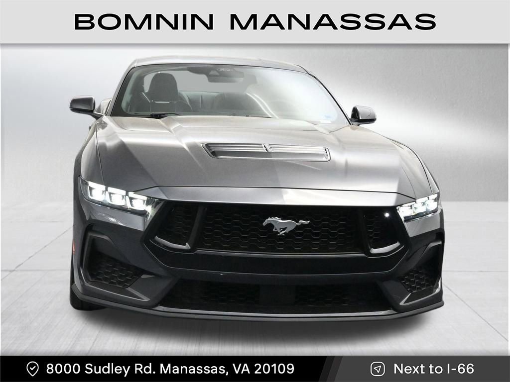 Used 2024 Ford Mustang GT Premium image 3