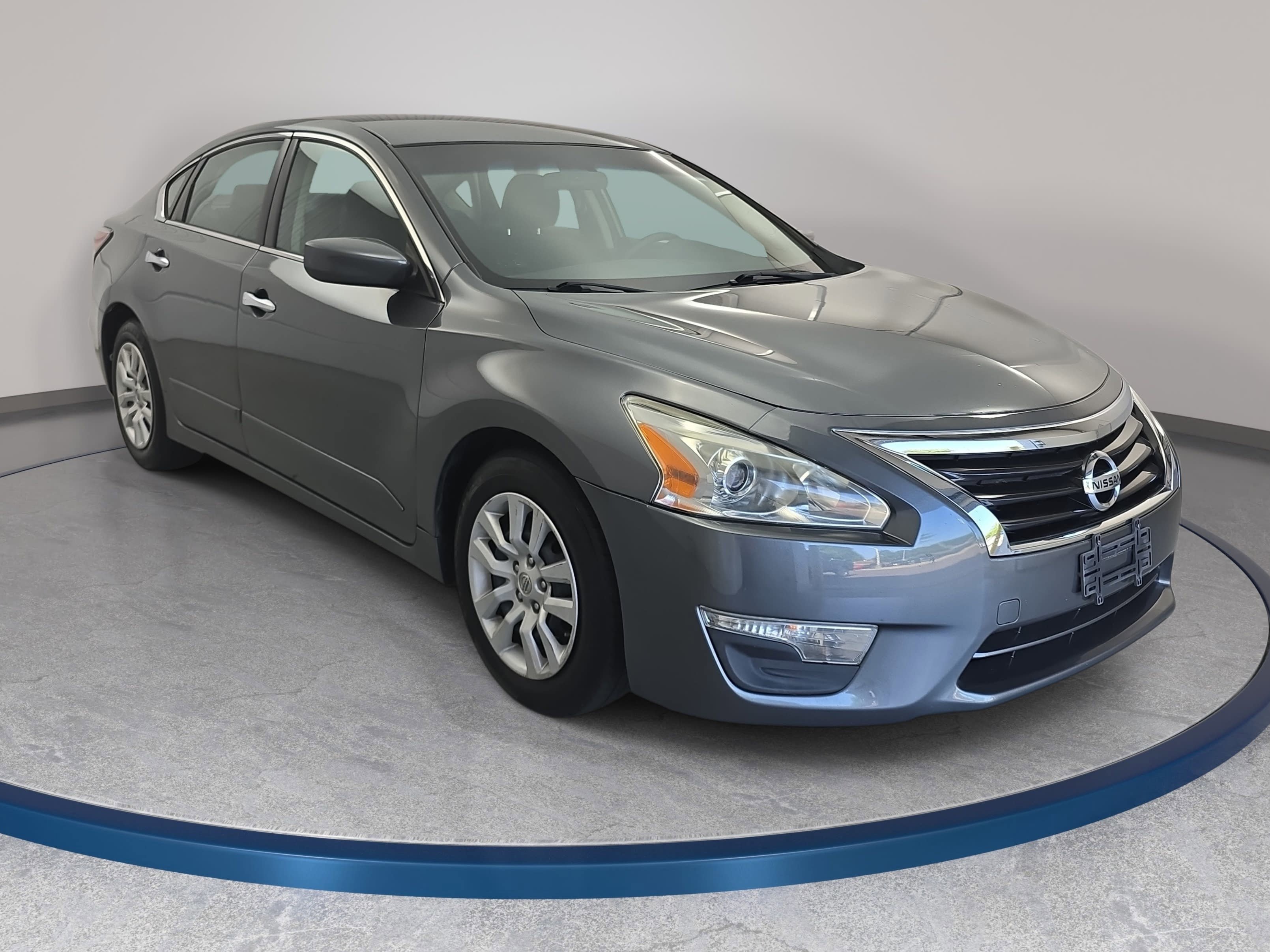 Used 2015 Nissan Altima 2.5 S w/ Power Driver Seat Package FWD image 3