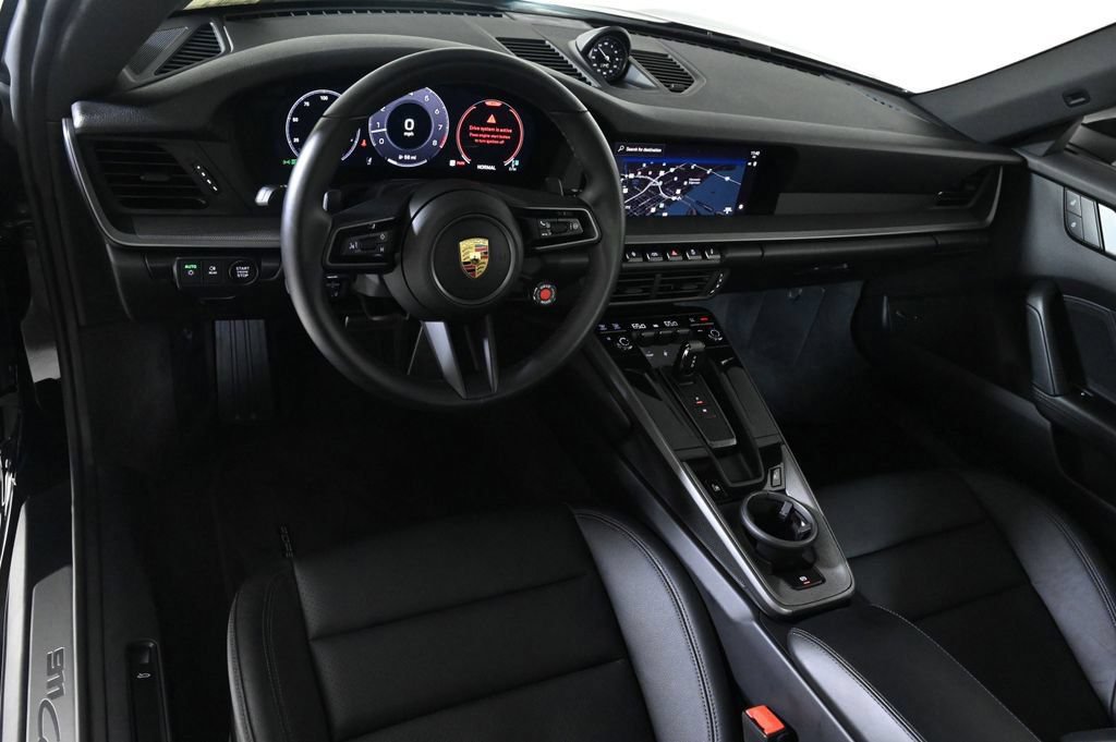 Used 2025 Porsche 911 Carrera w/ Sport Chrono Package RWD image 4