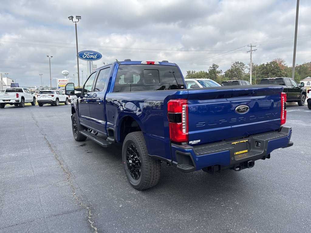 New 2026 Ford F350 XLT w/ XLT Premium Package AWD/4WD image 6