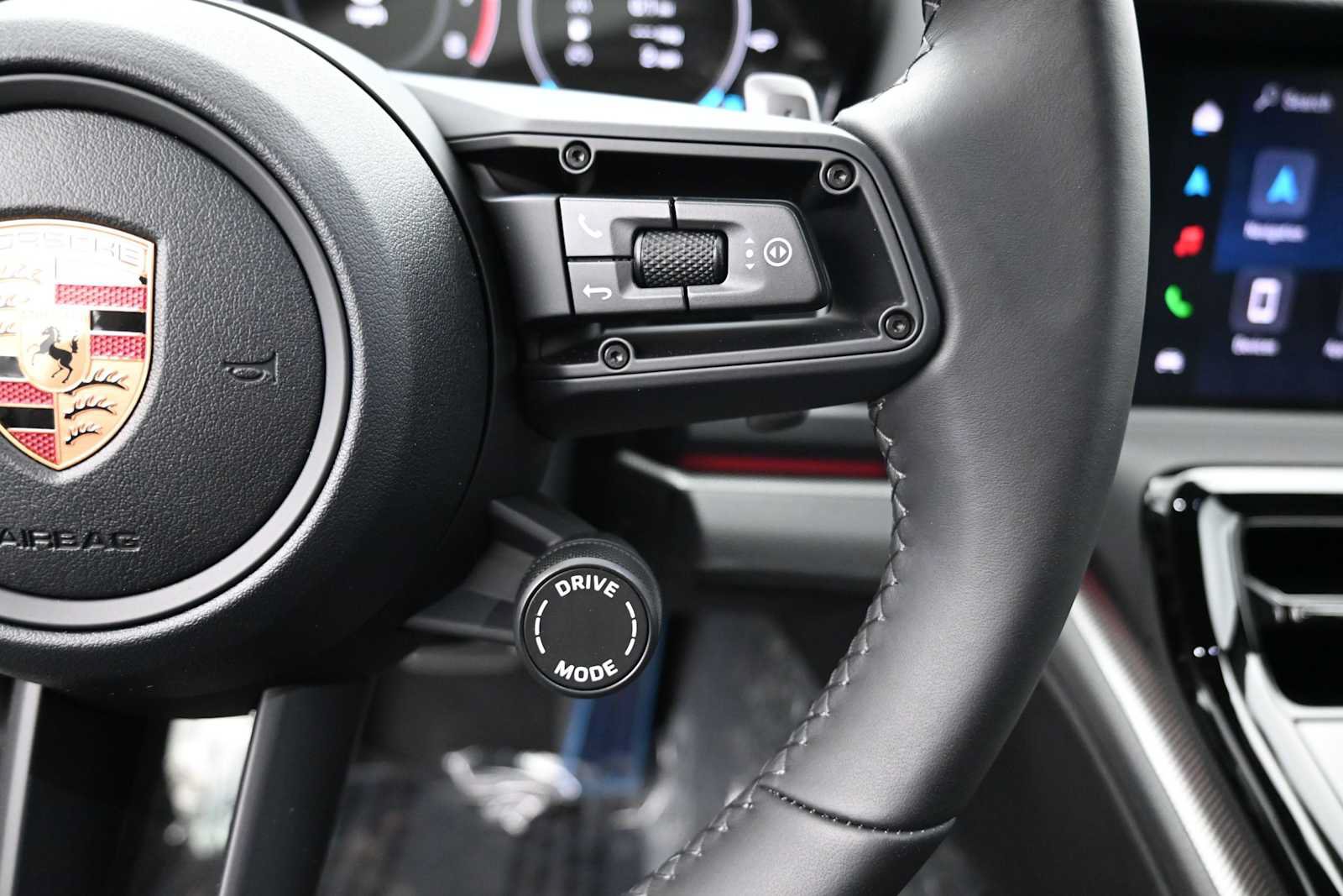 New 2026 Porsche Panamera RWD image 13
