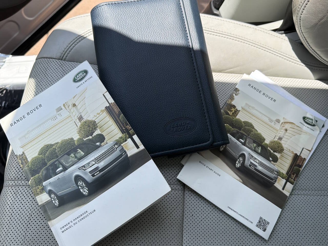 Used 2017 Land Rover Range Rover HSE AWD/4WD image 35