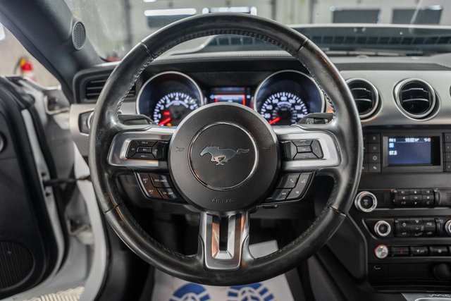 Used 2019 Ford Mustang GT image 33