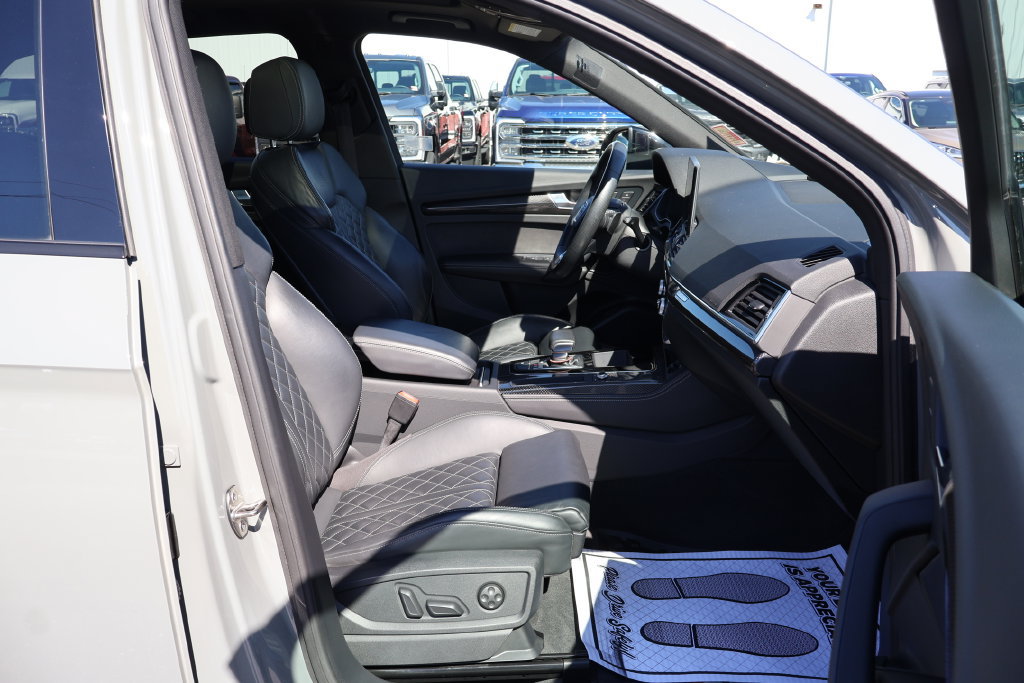 Used 2021 Audi SQ5 Prestige w/ Prestige Package AWD/4WD image 27