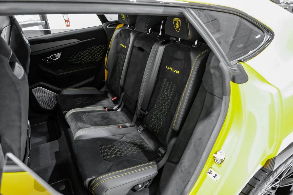 Used 2024 Lamborghini Urus Performante image 42